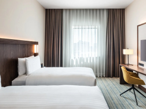 Отель Courtyard by Marriott Baku