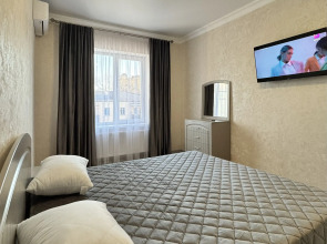 Квартира Двухкомнатная в центре у парка