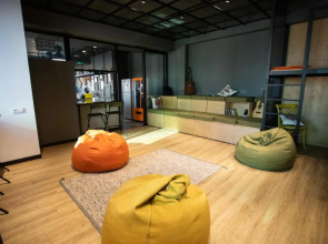 Kantar Hostel