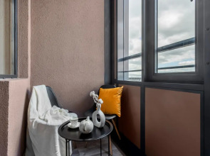 Квартира Комфорт с Балконом и Видом на Город Moderna Flat Status