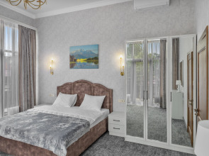 Отель на Горького