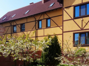 Lermontovskiy Guest House