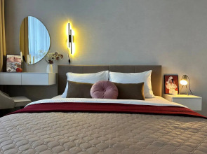 Апартаменты Алмаз Сити Гранатовый Браслет