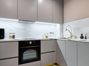 Квартира Просторная Возле Центральной Больницы