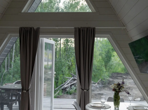 Частный дом A-Frame в лесу в 6 км от Мурманска