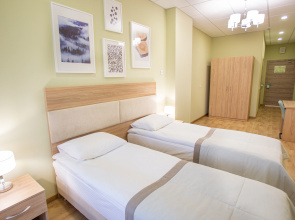 Lyod Hotel