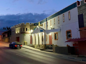 Arena Hotel