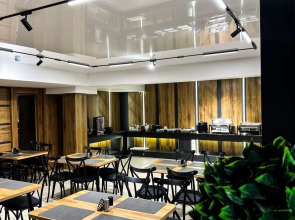 Отель Orient Premium