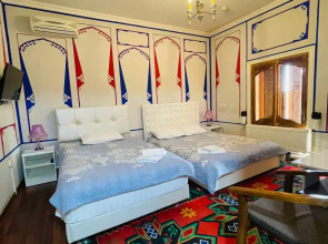 Отель Чор Минор 100 м до старого города с бесплатным кофе и разговорами по душам