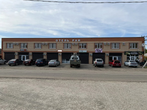 Отель Рай