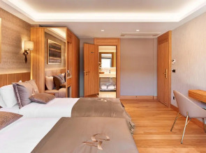 Отель Lady Diana