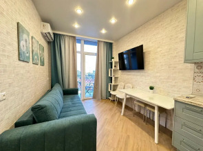 Море квартир уютная студия с панорамными окнами в центре Адлера 7