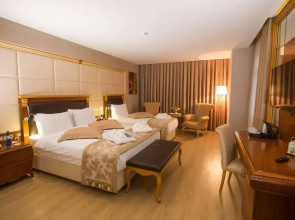 Wyndham Batumi Hotel
