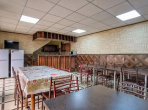 Отель Кавказ