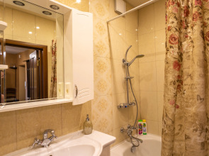 Квартира  "Зеркальная" с самоваром в центре Тулы