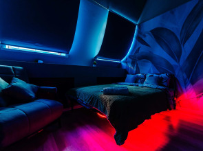 Апартаменты Жуковского 1/2/10 с2 (301)