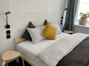 Апартаменты Серебрянический 11