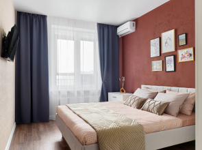 Barhatnyj Rassvet, vozle Metro Gorki Apartments