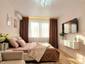 Sovremennaya V Tsentre Goroda Flat