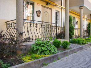 Частный дом "Из Дома в Дом"