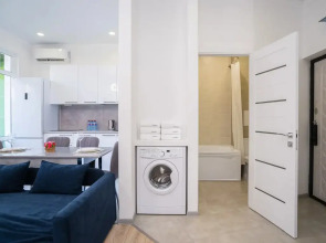 Апартаменты RED APARTMENTS Арт Лайт Дойл