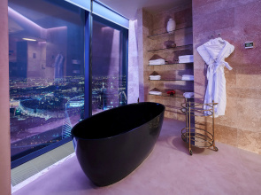 Spa u Vas Doma na 77 Etazhe Apartments