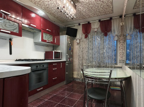 Uyutnaya Kvartira V Tsentre Goroda Ul Polevaya 47 Flat