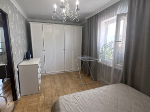 Квартира в центре Сухума - Лакоба, 88