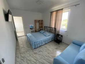 Lakashia Apartments