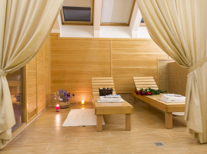 Отель Boutique Seven Days