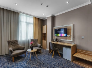 Metro City Hotel