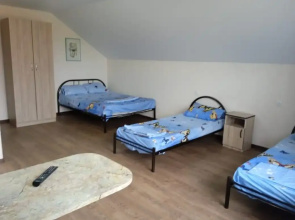 Visokiy Bereg Inn