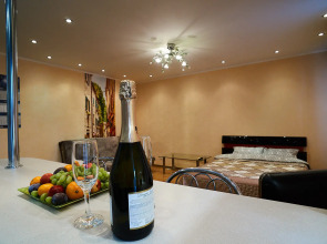 Апартаменты Studio Delux 70 Let Oktyabrya