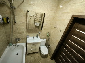 Апартаменты на 8-м этаже в центре, 70 кв. м.