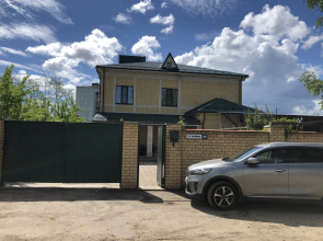 Grushewuy Sad Guest House