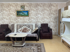 Гостевой Дом Holiday Home