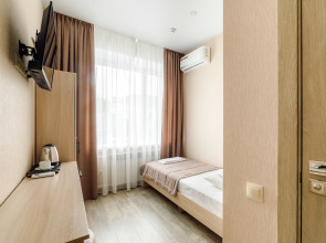 Отель Платон