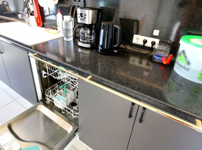 Квартира Просторная квартира с сауной рядом