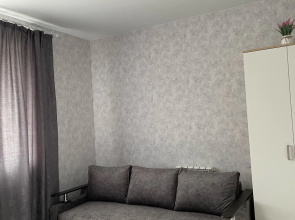 Posutochno Chernomorskaya Flat