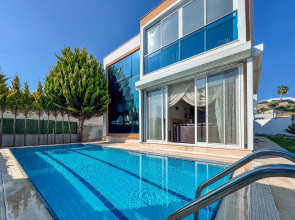 Zeytin Kuşadası Villa