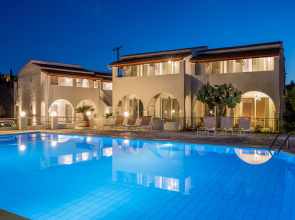 Dominoes Hotel Apartments