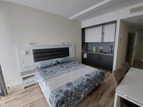 Apartamentyi S Vidom Na Tantsuyuschie Fontanyi