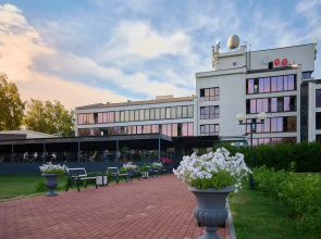 Aya Hotel