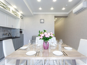 Апартаменты Red Apartments Светлана Парк Ассоль