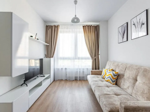 dvukhkomnatnaya na Ozernoy. Vidovaya Flat