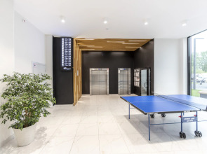 Апартаменты на Муравленко напротив Аквапарка ВыДома