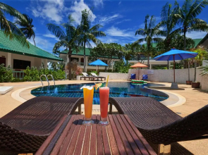 Samui Reef View Resort Hotel