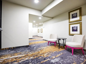 Отель Brosse Garden