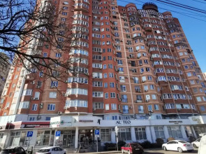 Квартира Светлая евродвушка комфорт-класса в центре Краснодара, ЖК Аврора, панорамный вид с 16 этажа