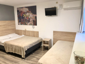 Отель City House